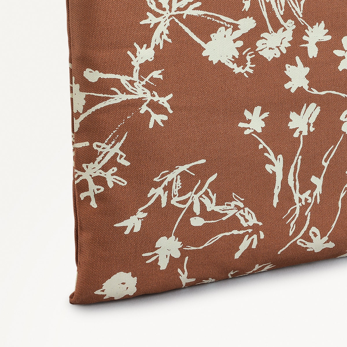 Blooming Lovely Fabric Medium Tote in Chai - 110990