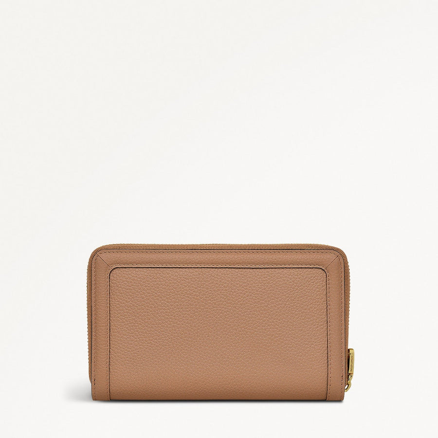 Albany Mews Leather Medium Zip Around Wallet in Chai - 111159
