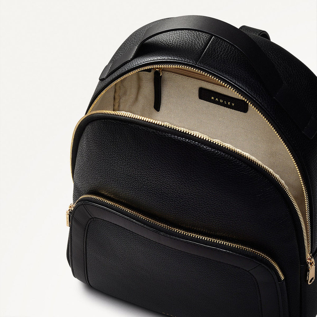 Merchant Hall Leather Medium Zip Around Backpack in Black - 111202
