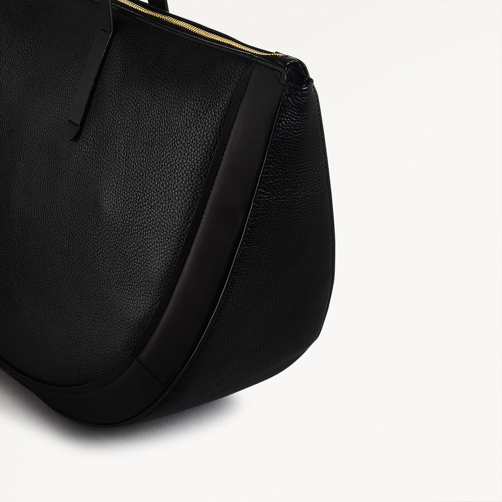 Merchant Hall Leather Large Ziptop Shoulder Bag in Black - 111205