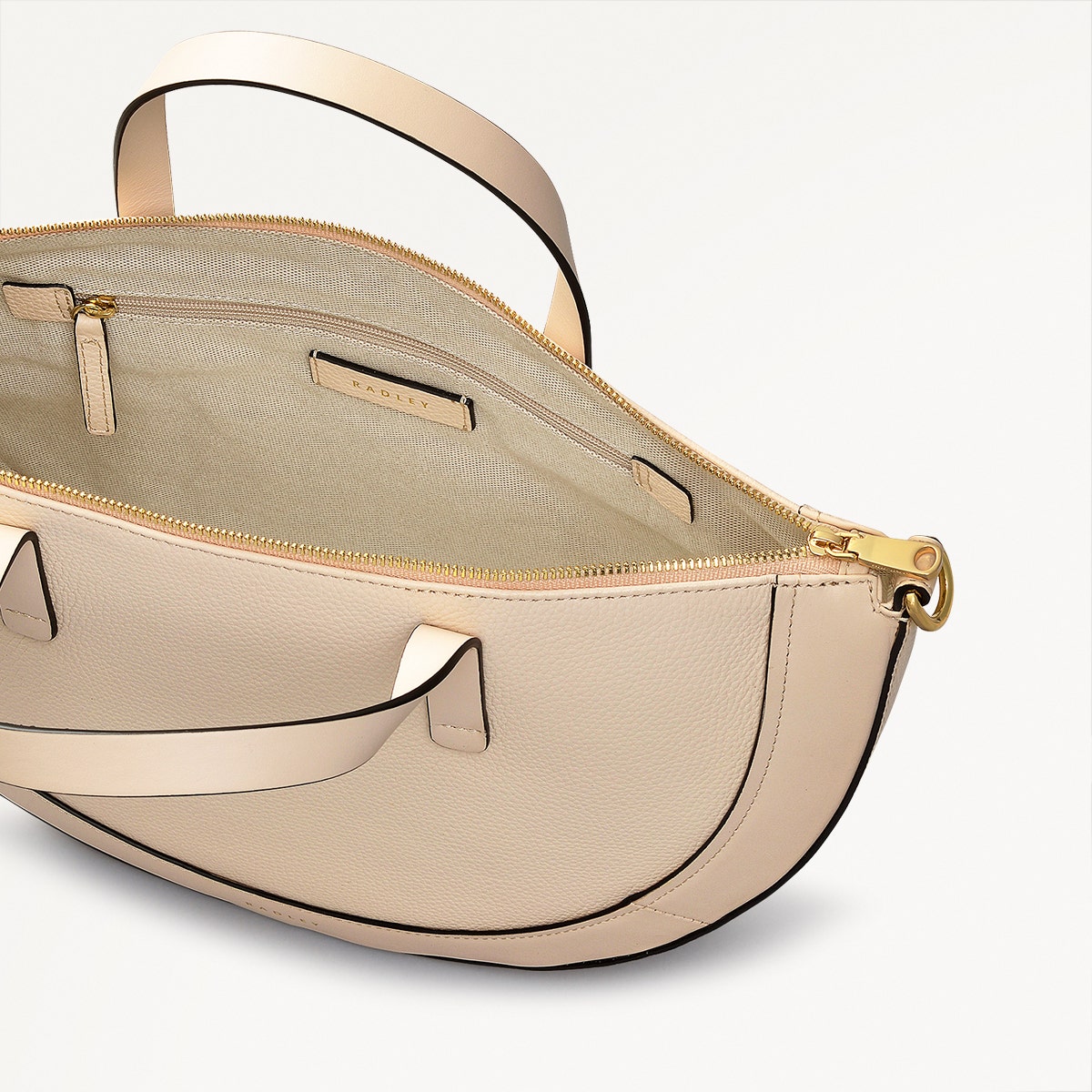 Merchant Hall Leather Medium Ziptop Grab Bag in Oat Milk - 111208