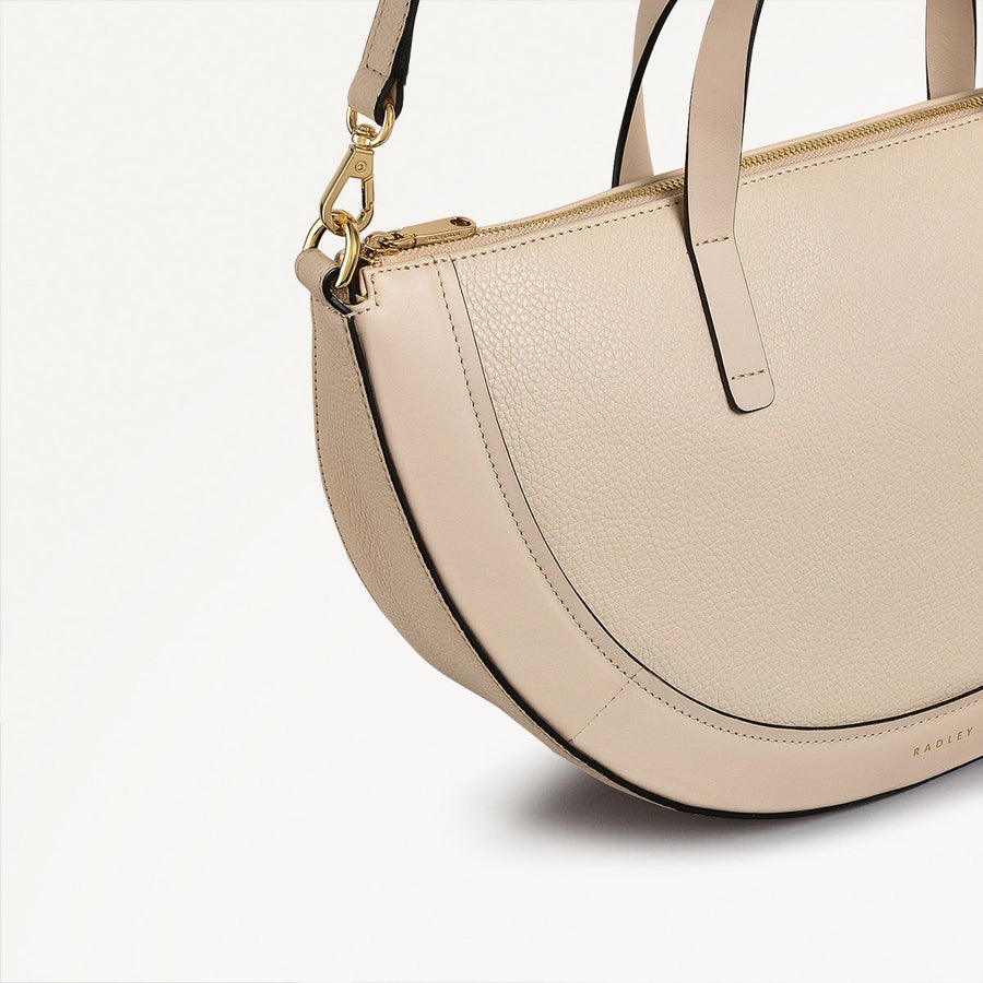 Merchant Hall Leather Medium Ziptop Grab Bag in Oat Milk - 111208