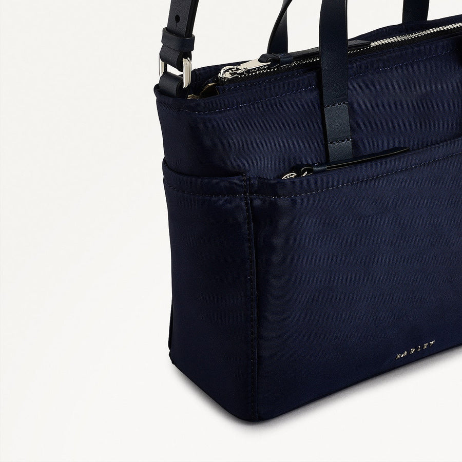 Park Crescent Fabric Small Ziptop Grab Bag in Ink - 111225