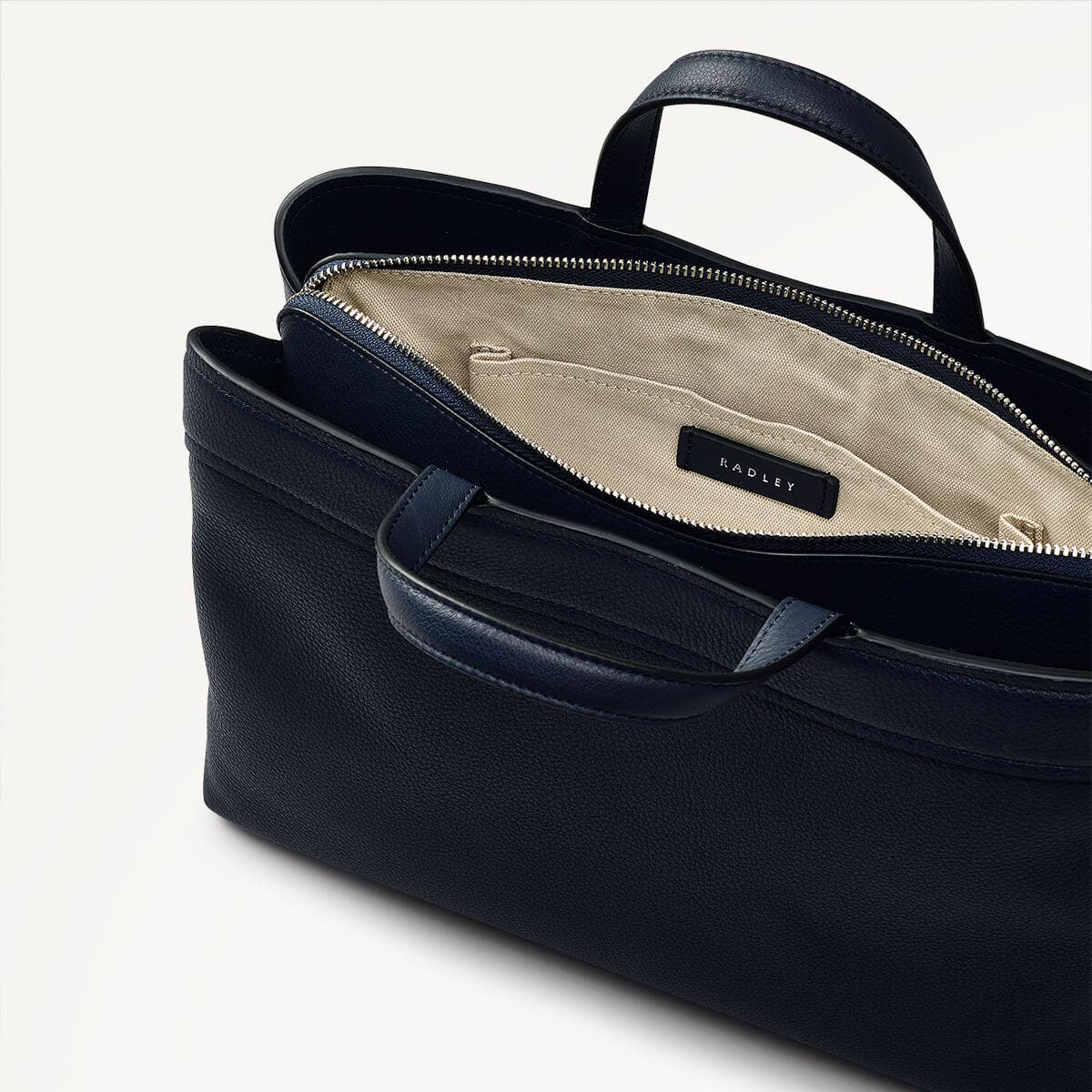Albany Mews Leather Medium Ziptop Grab Bag in Ink - 111260
