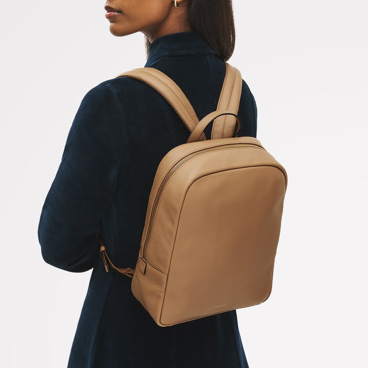 Albany Mews Leather Medium Zip Around Backpack in Chai - 111262