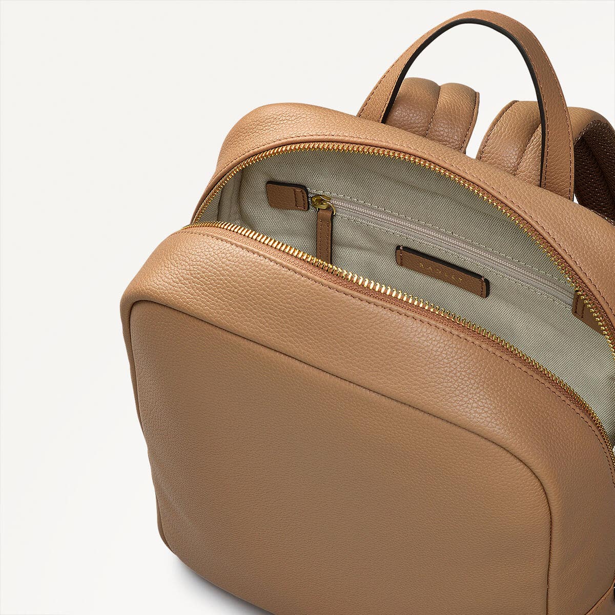 Albany Mews Leather Medium Zip Around Backpack in Chai - 111262