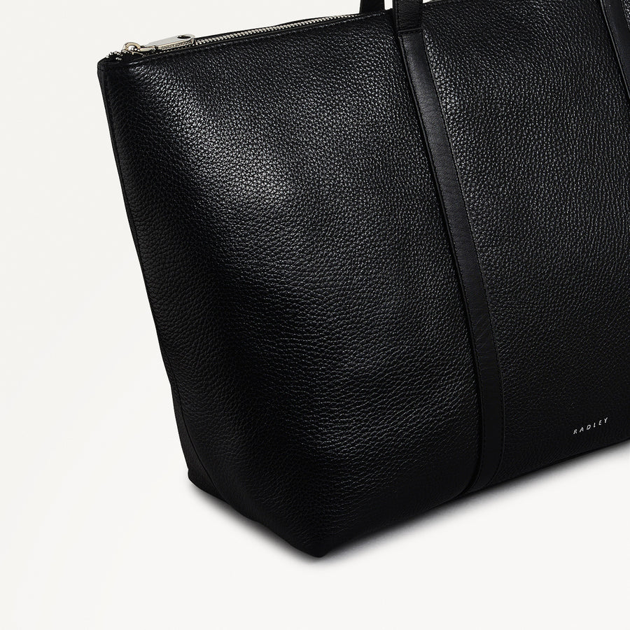 Lynton Close Leather Large Ziptop Tote Bag in Black - 111274