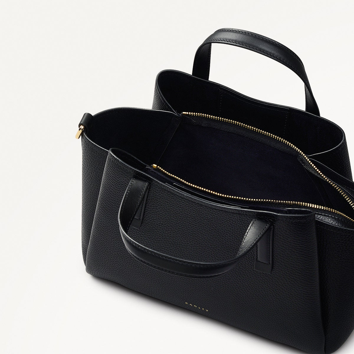Blake Gardens Leather Small Ziptop Grab Bag in Black - 111289