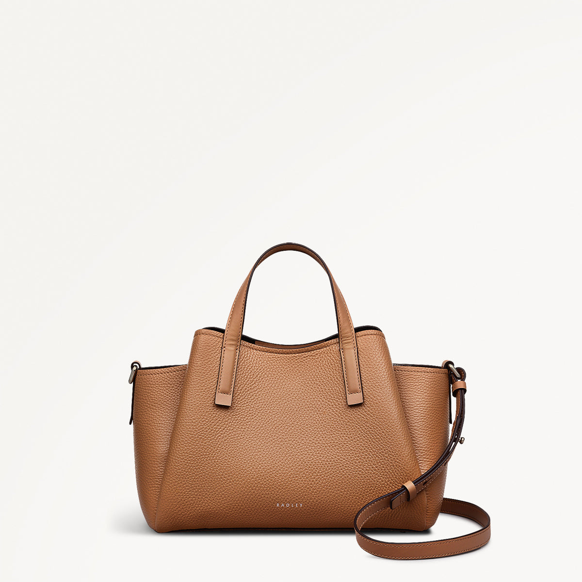 Blake Gardens Leather Small Ziptop Grab Bag in Chai - 111291