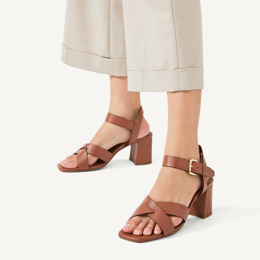 Portland Terrace Block Heel Sandal Saddle - 111304