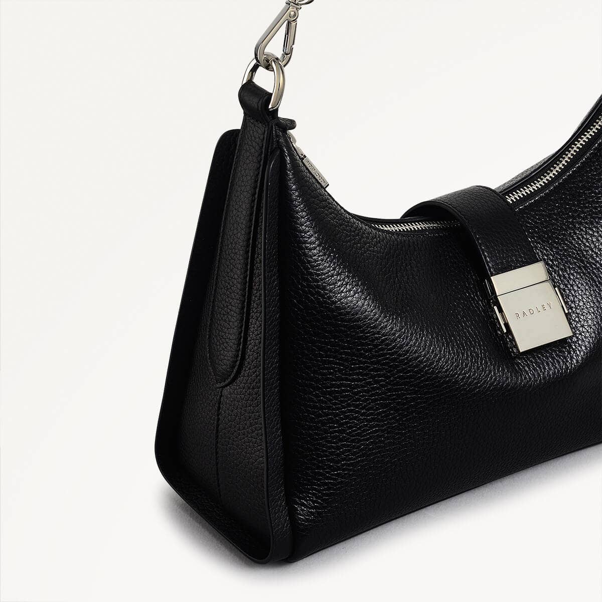 Sloane Street Leather Medium Ziptop Shoulder Bag in Black - 111342