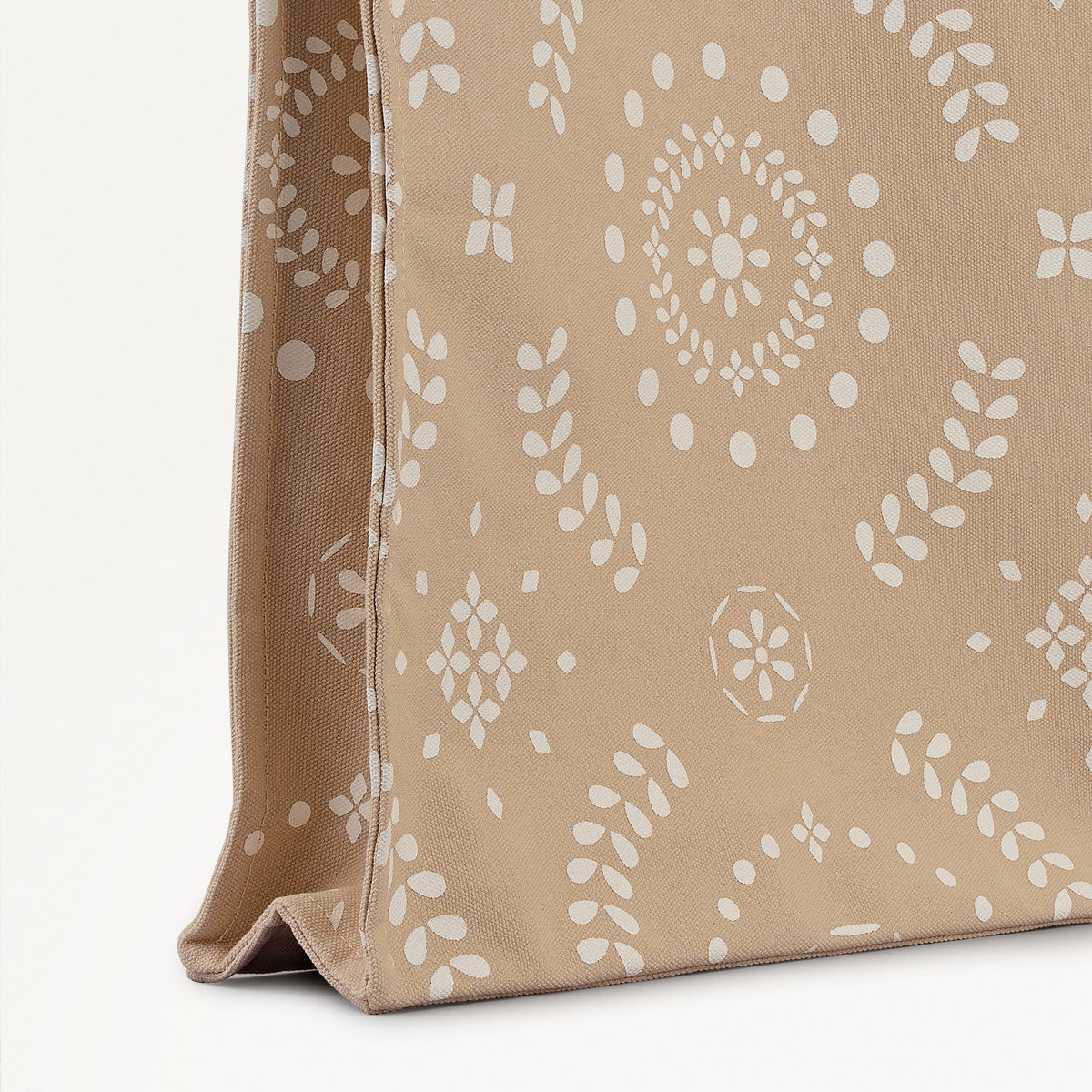 Broderie Floral Fabric Medium Open Top Tote in Stone - 111373