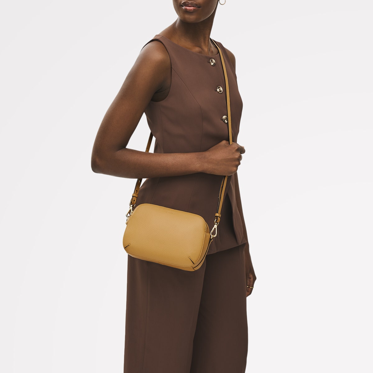 Pecan Medium Ziptop Cross Body Bag | Dukes Place AW25 | Radley London