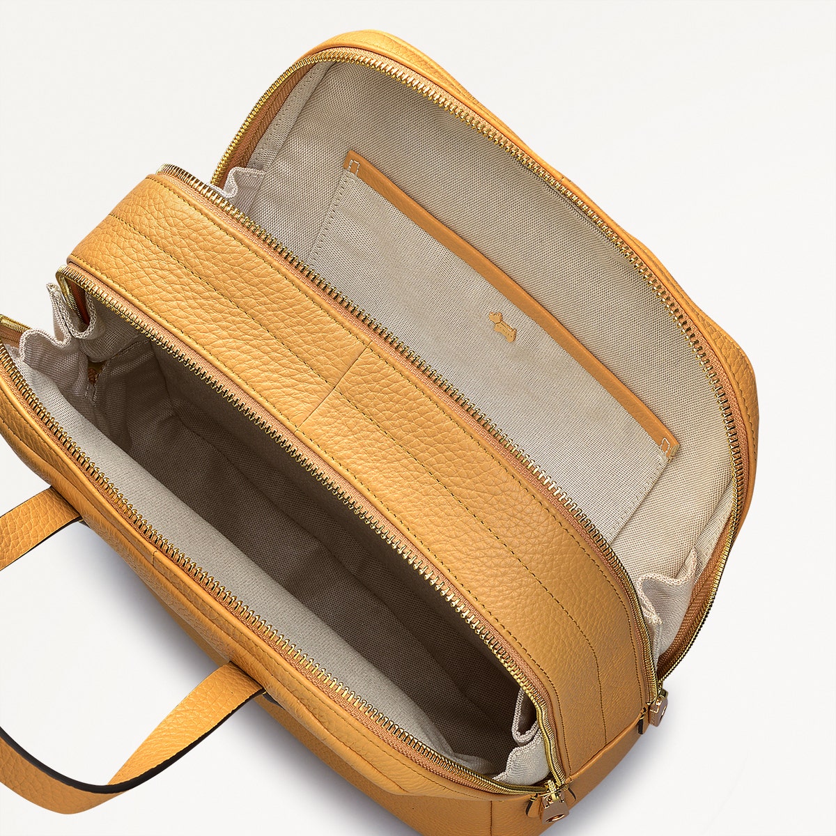 Dukes Place Leather Medium Zip Around Backpack in Pecan - 111383