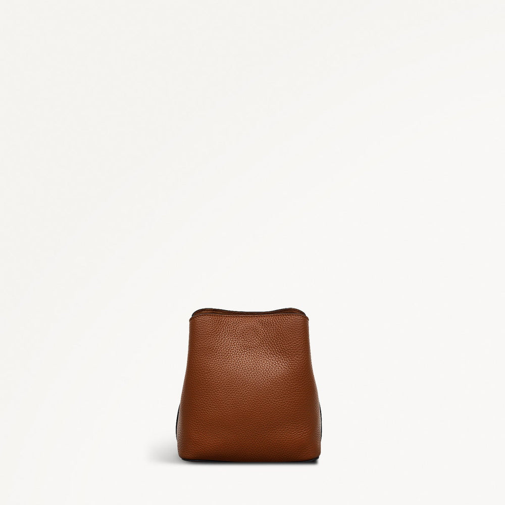Dukes Place Small Compartment Cross Body Saddle - 111387