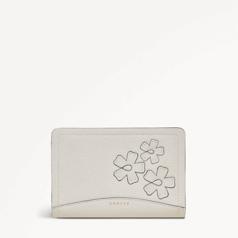 The Chancery Leather Medium Zip Around Wallet in Chalk - 111418