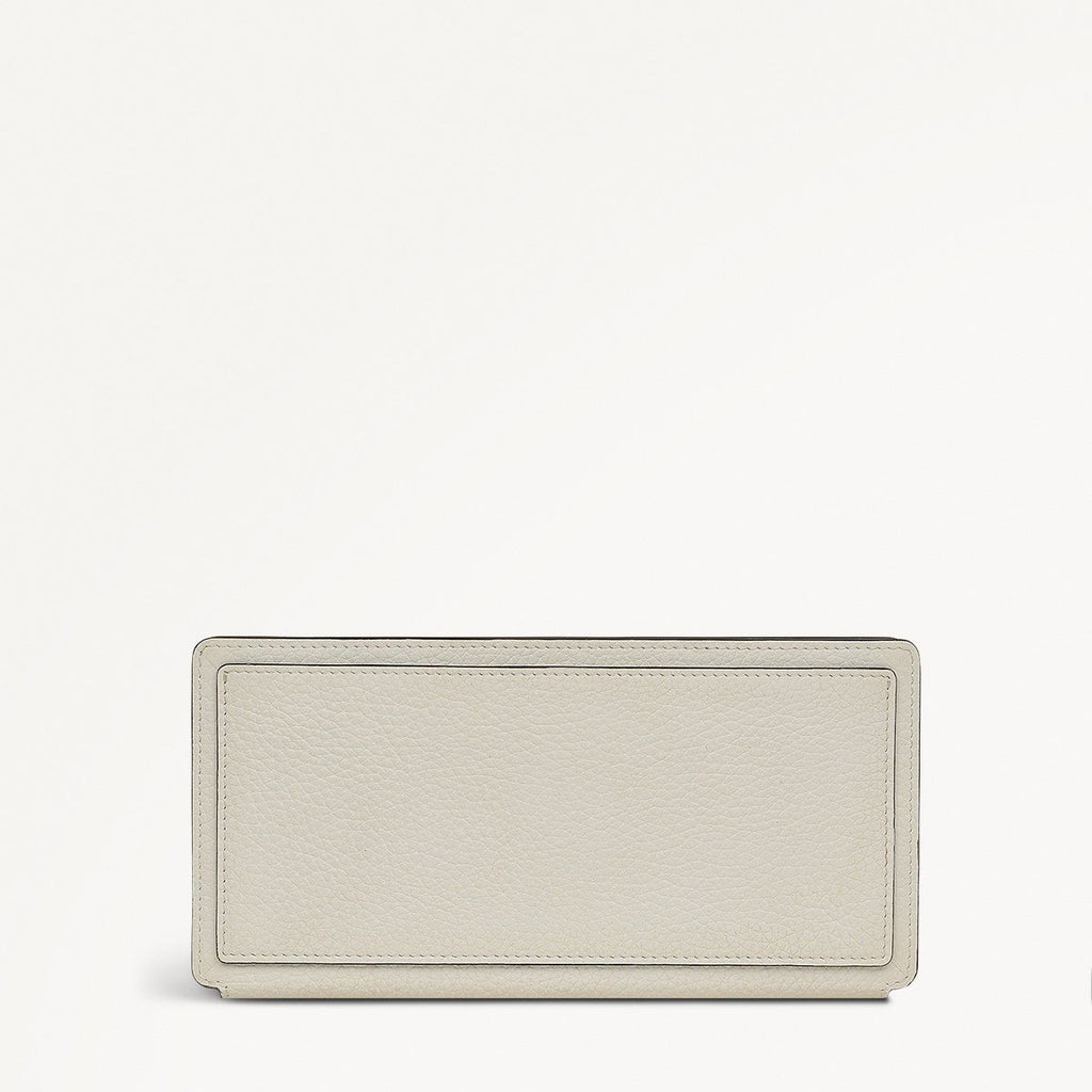 Coin Street Leather Large Bifold Wallet in Chalk - 111427