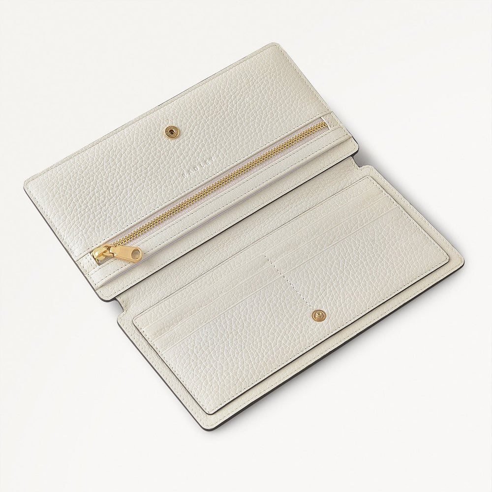 Coin Street Leather Large Bifold Wallet in Chalk - 111427