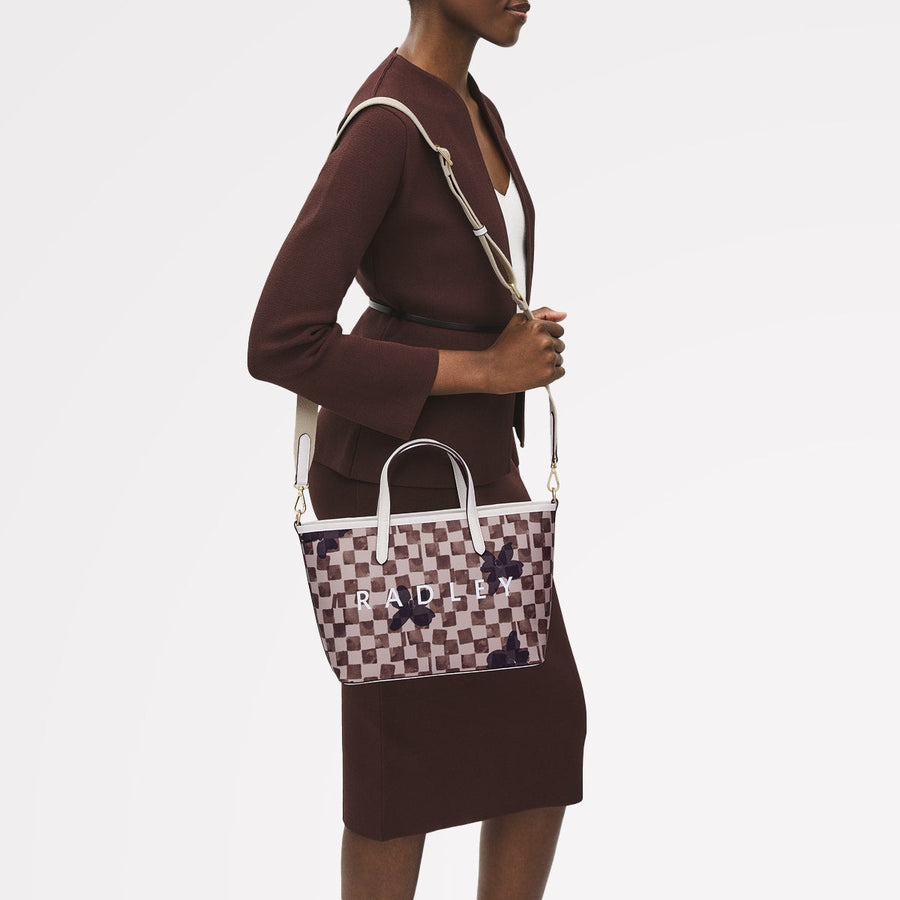 Southwell Gardens Fabric Medium Open Top Grab Bag in Stone - 111443