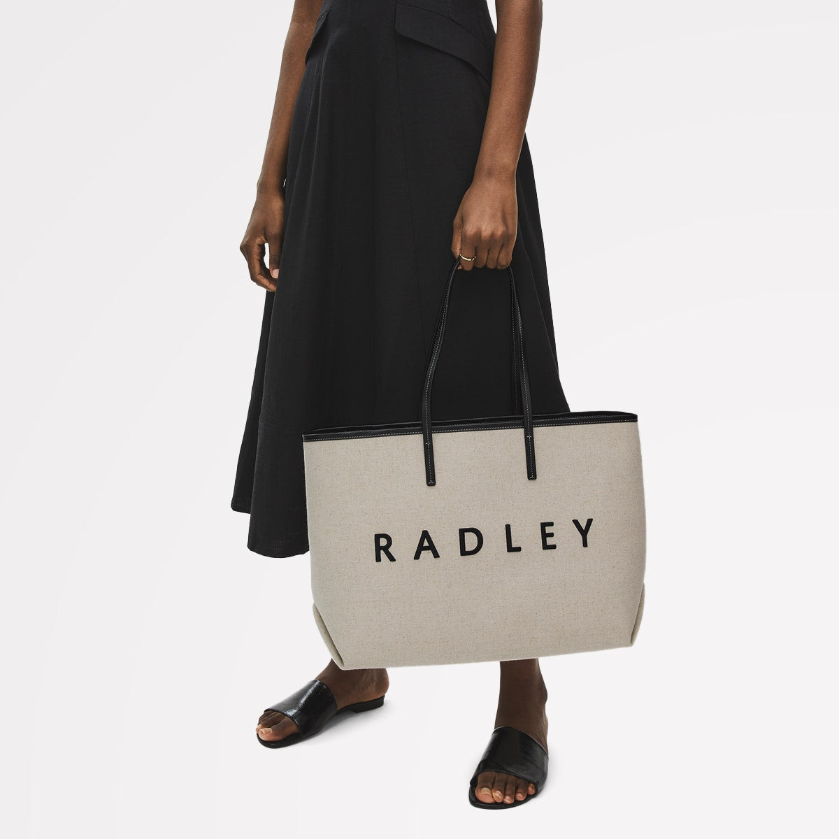 Sutherland Row Fabric Large Open Top Tote Bag in Black - 111445