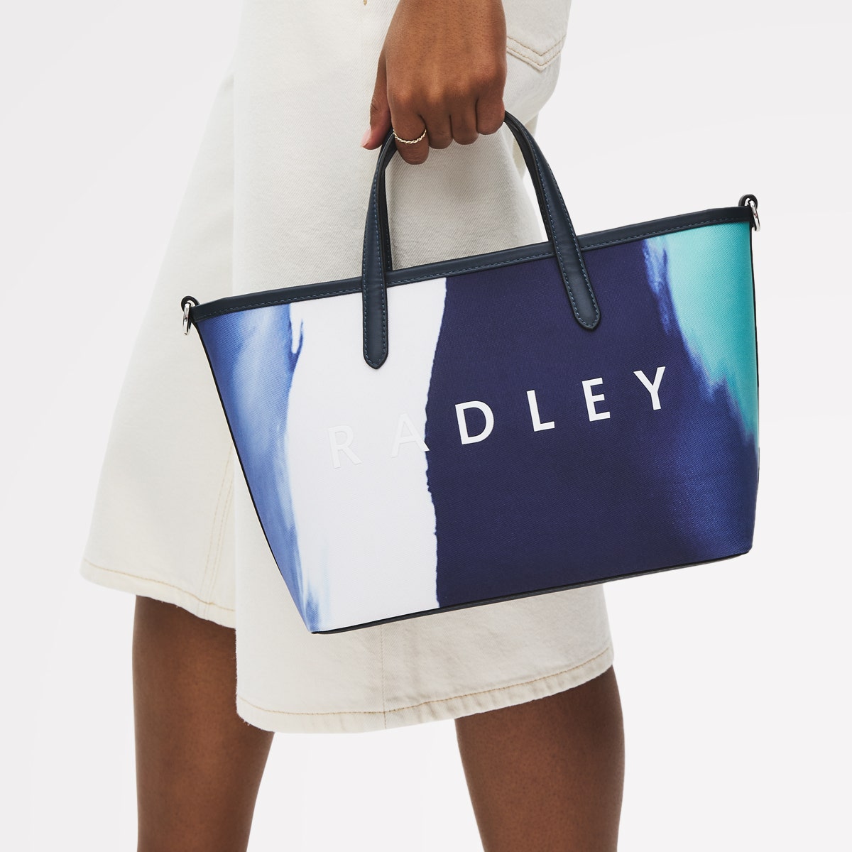 Ink Medium Open Top Grab Bag | Southwell Gardens AW25 | Radley London