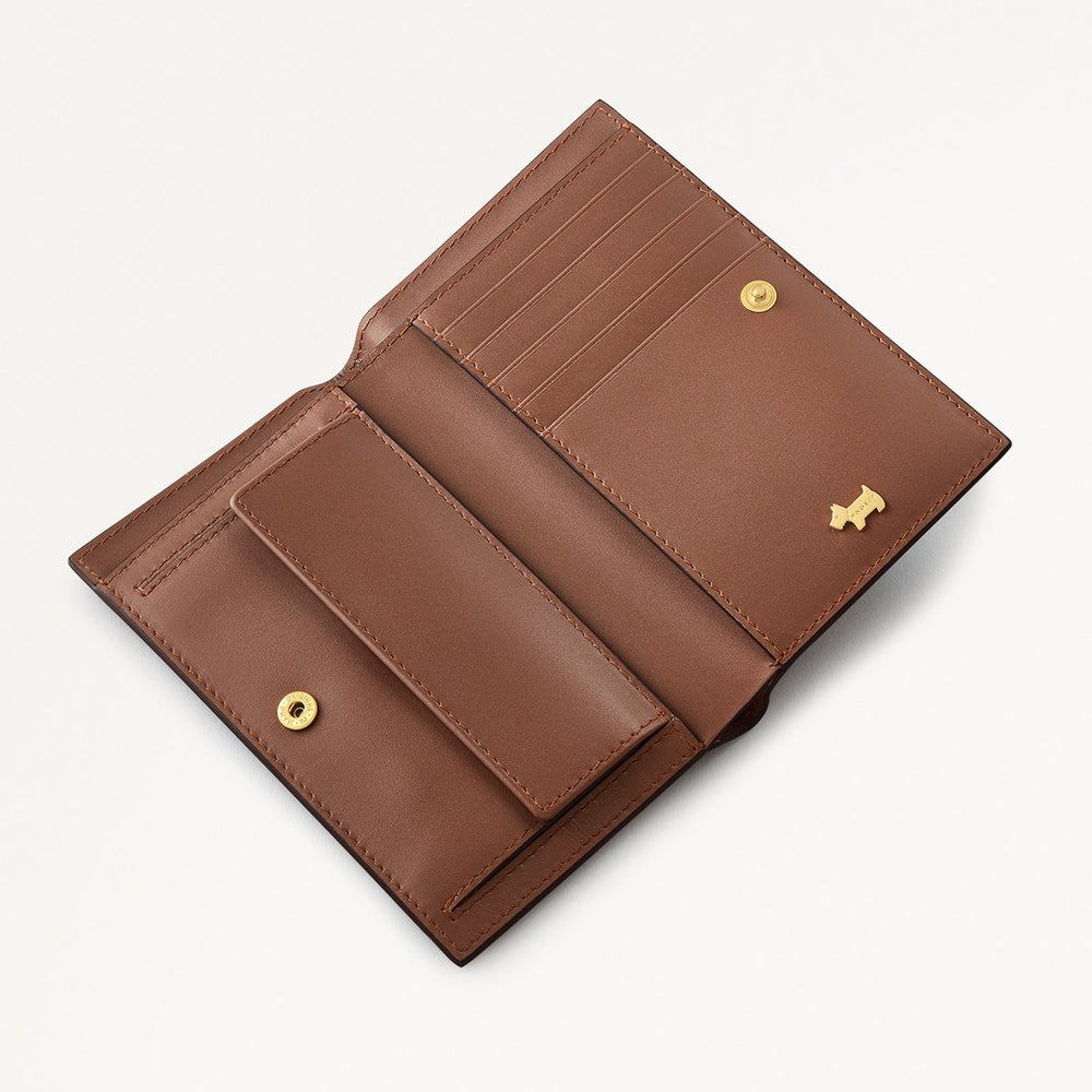 Heritage Lane Leather Medium Bifold Wallet in Saddle - 111468