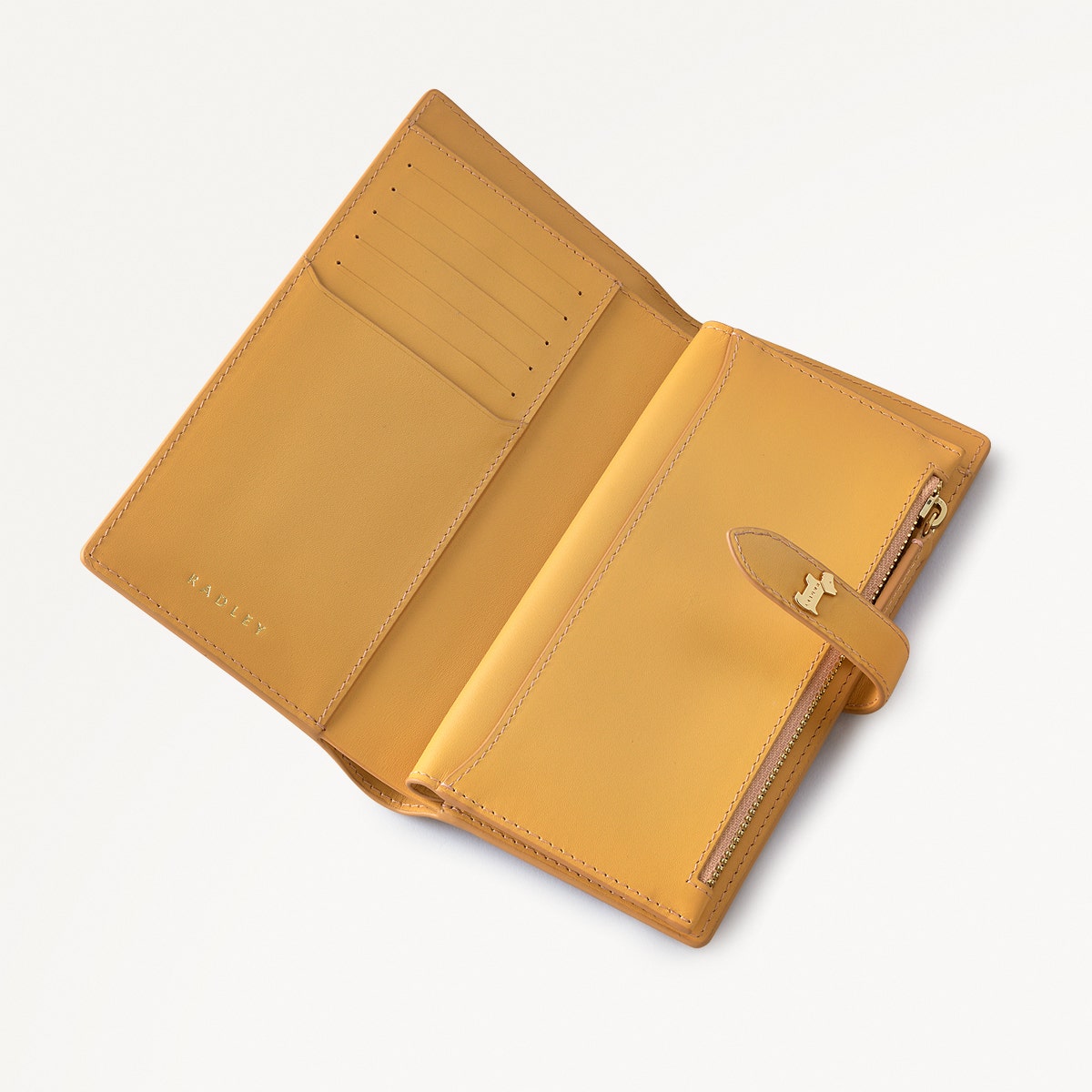 Willis Street Leather Large Bifold Wallet in Pecan - 111474