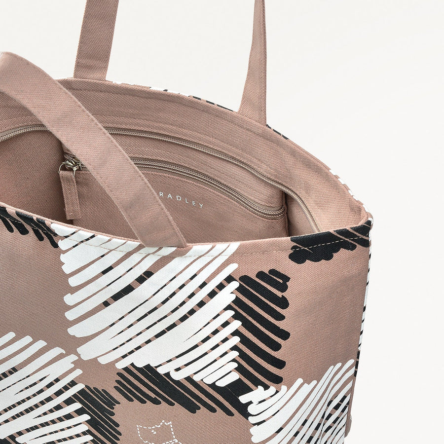 Check Me Out Fabric Small Ziptop Crook in Latte - 111546