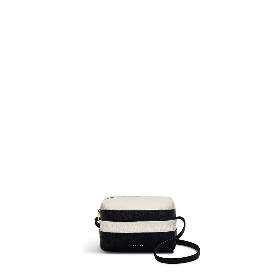 Bishops Lane Leather Small Ziptop Cross Body Bag in Black - 111578