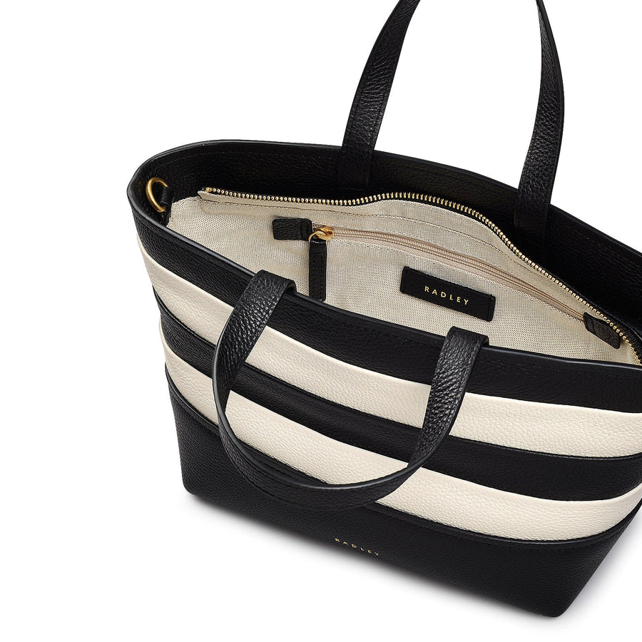 Bishops Lane Leather Small Ziptop Grab Bag in Black - 111581