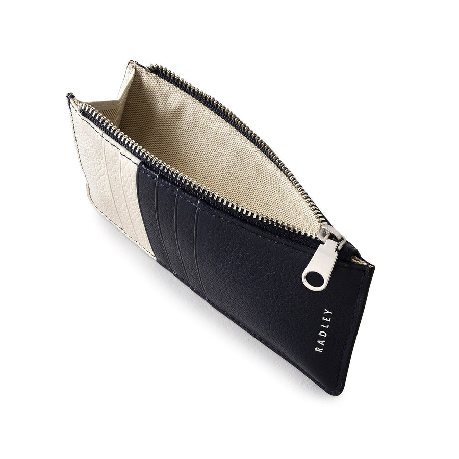 Bishops Lane Leather Medium Ziptop Coin Purse in Ink - 111665