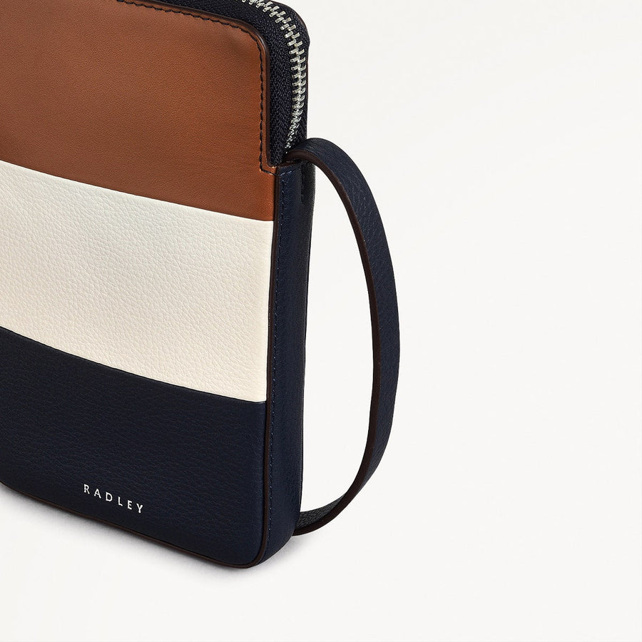 Grainger Way Leather Medium Phone Cross Body Bag in Ink - 111728