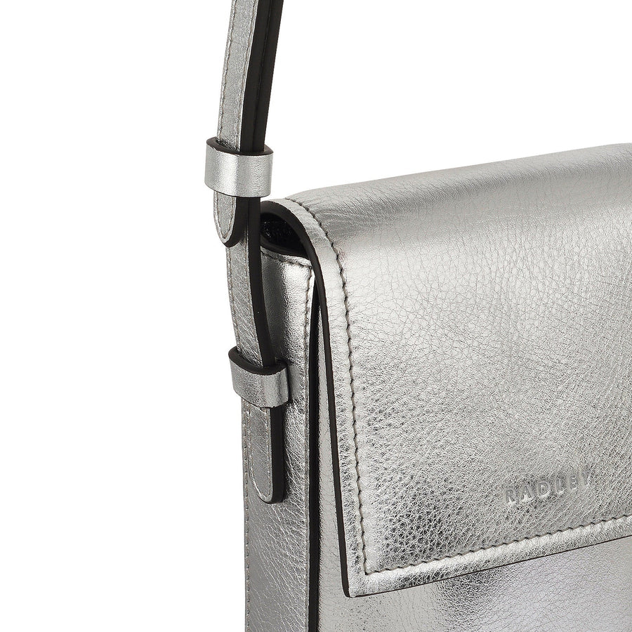 Southland Avenue Leather Medium Phone Cross Body Bag in Silver - 111803