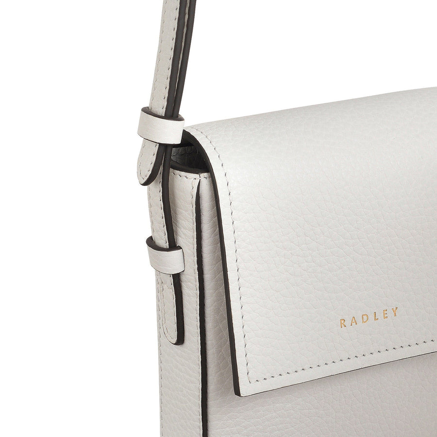 Southland Avenue Leather Medium Phone Cross Body Bag in Bright White - 111804