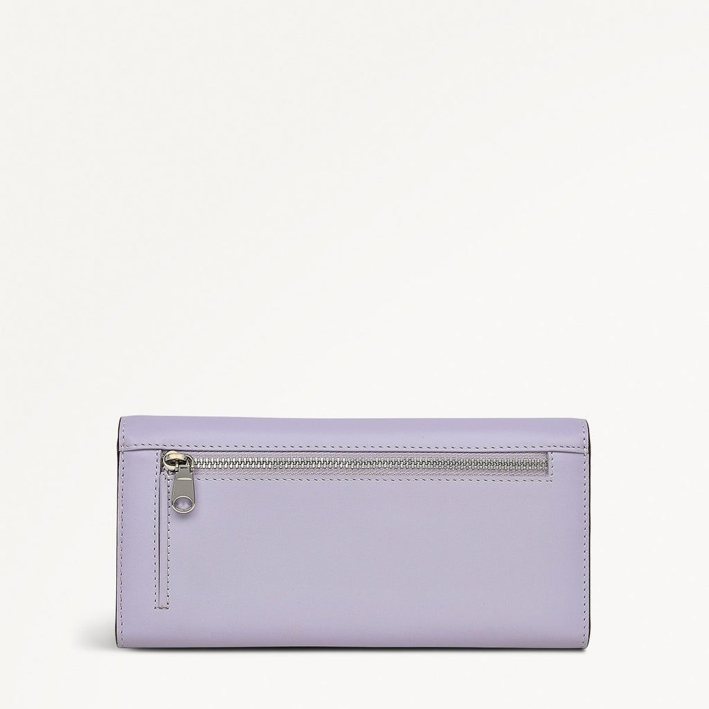 Face To Face Leather Large Flapover Wallet in Bellflower - 111810