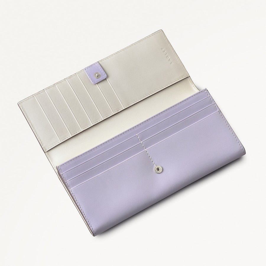 Face To Face Leather Large Flapover Wallet in Bellflower - 111810