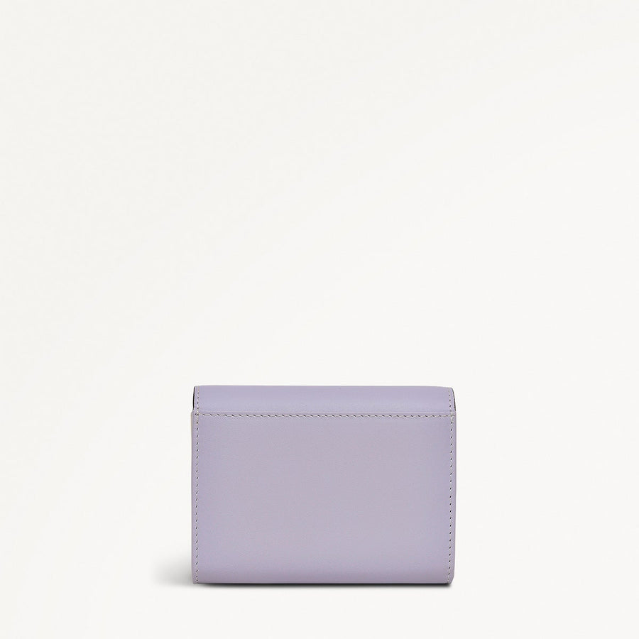 Face To Face Leather Medium Flapover Wallet in Bellflower - 111812