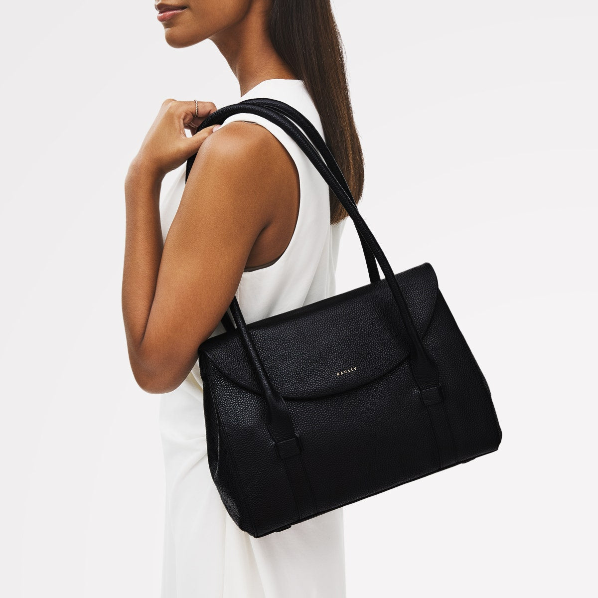 Briar Hill Leather Medium Flapover Shoulder Bag in Black - 111832