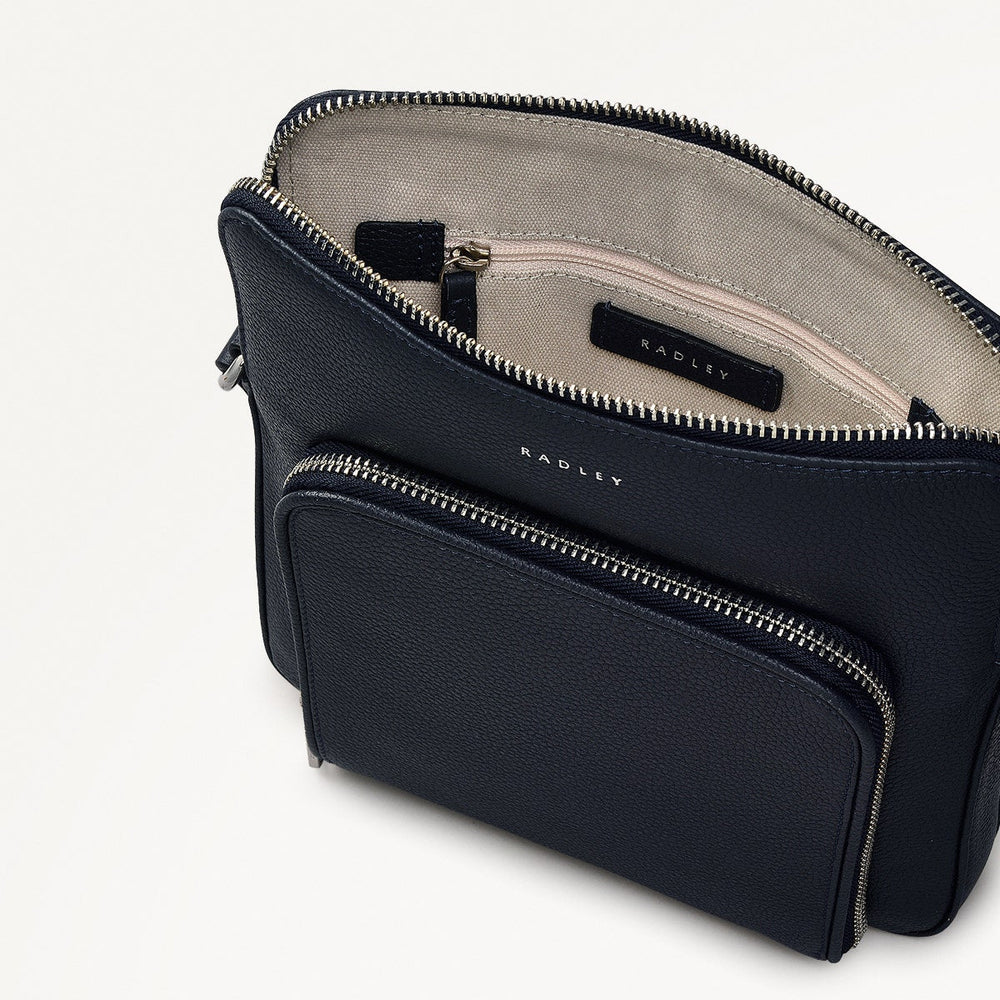 Redford Close Leather Medium Ziptop Cross Body Bag in Ink - 111839