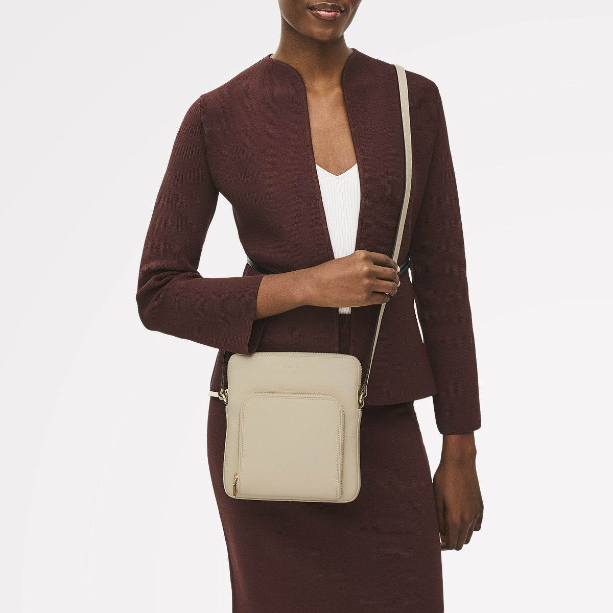 Redford Close Leather Medium Ziptop Cross Body Bag in Chalk - 111840