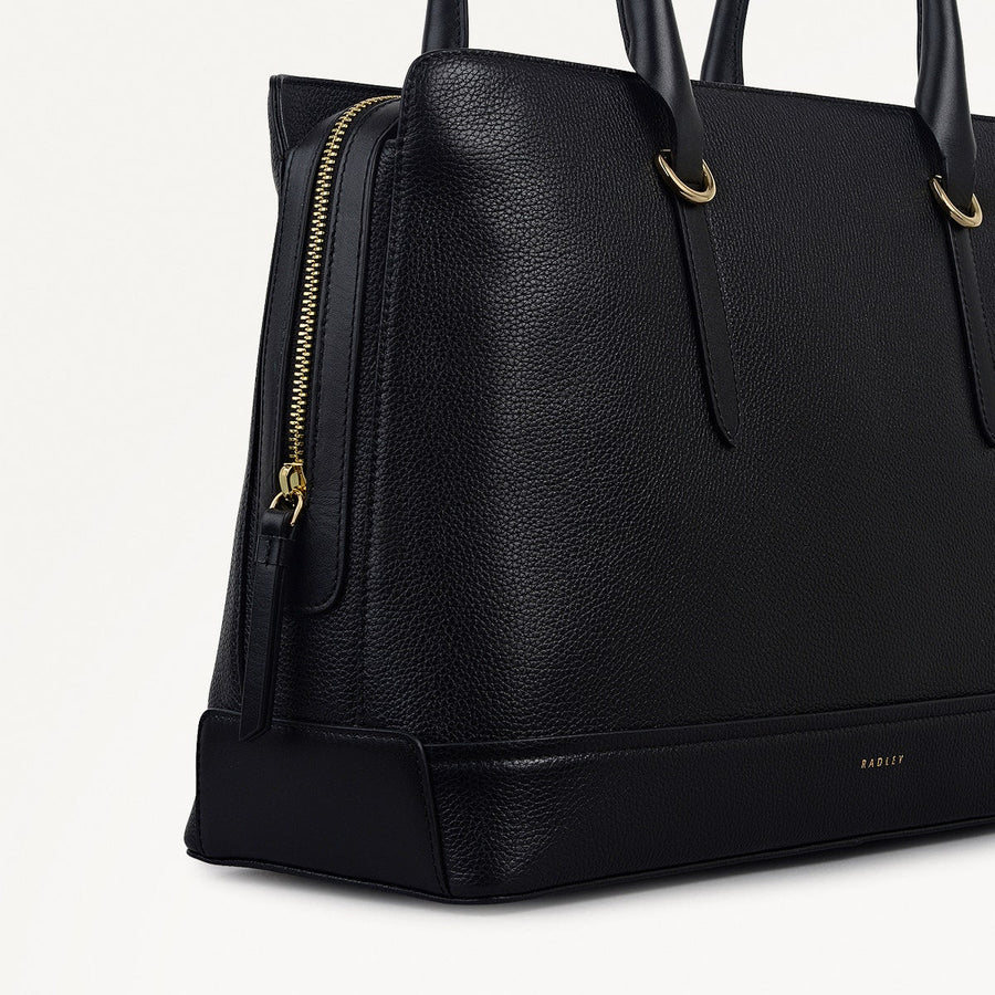 Paddington Place Leather Medium Ziptop Shoulder Bag in Black - 111885