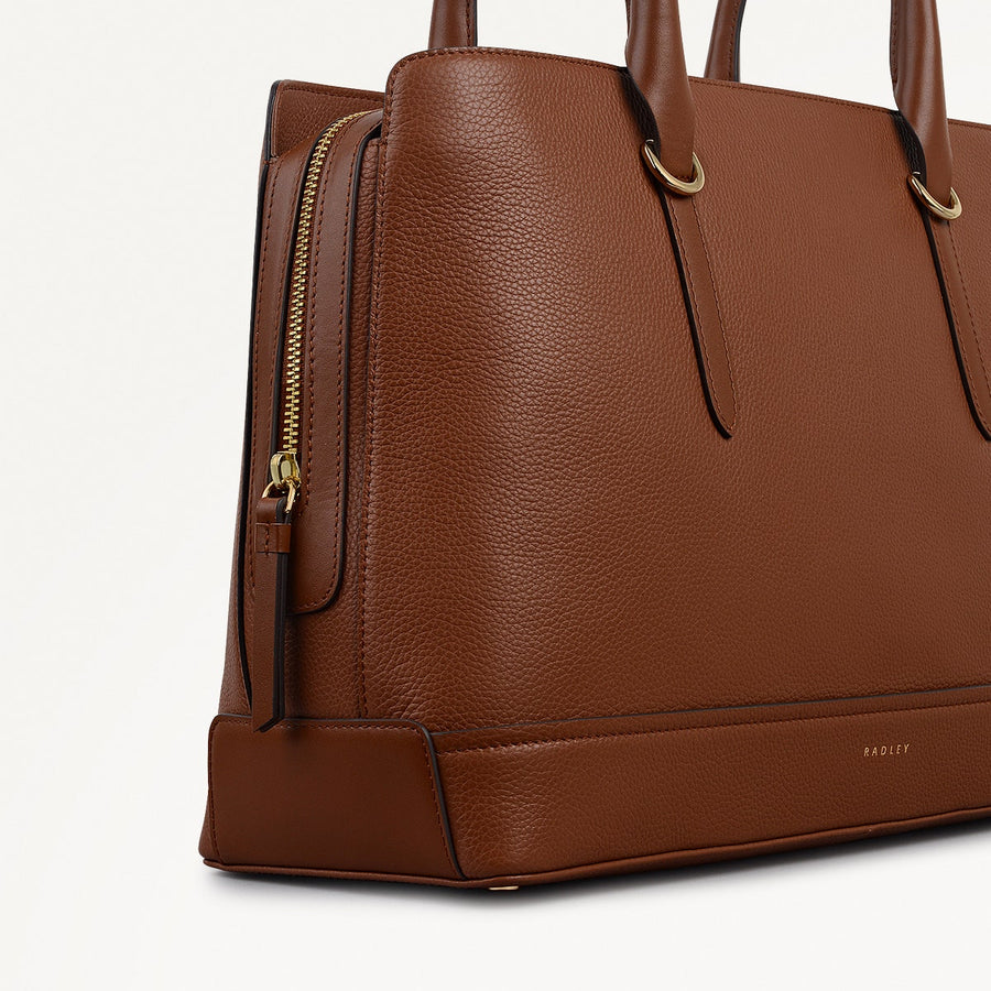 Paddington Place Leather Medium Ziptop Shoulder Bag in Indus Tan - 111886