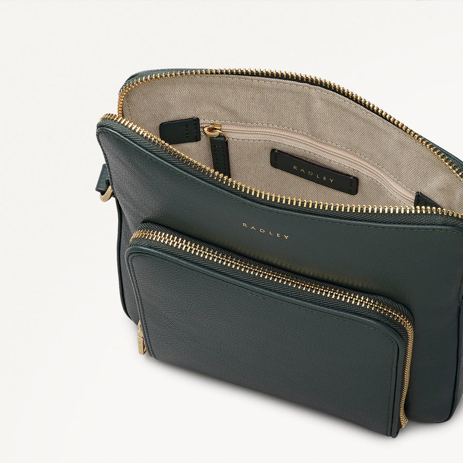 Redford Close Leather Medium Ziptop Cross Body Bag in Cedar - 111900