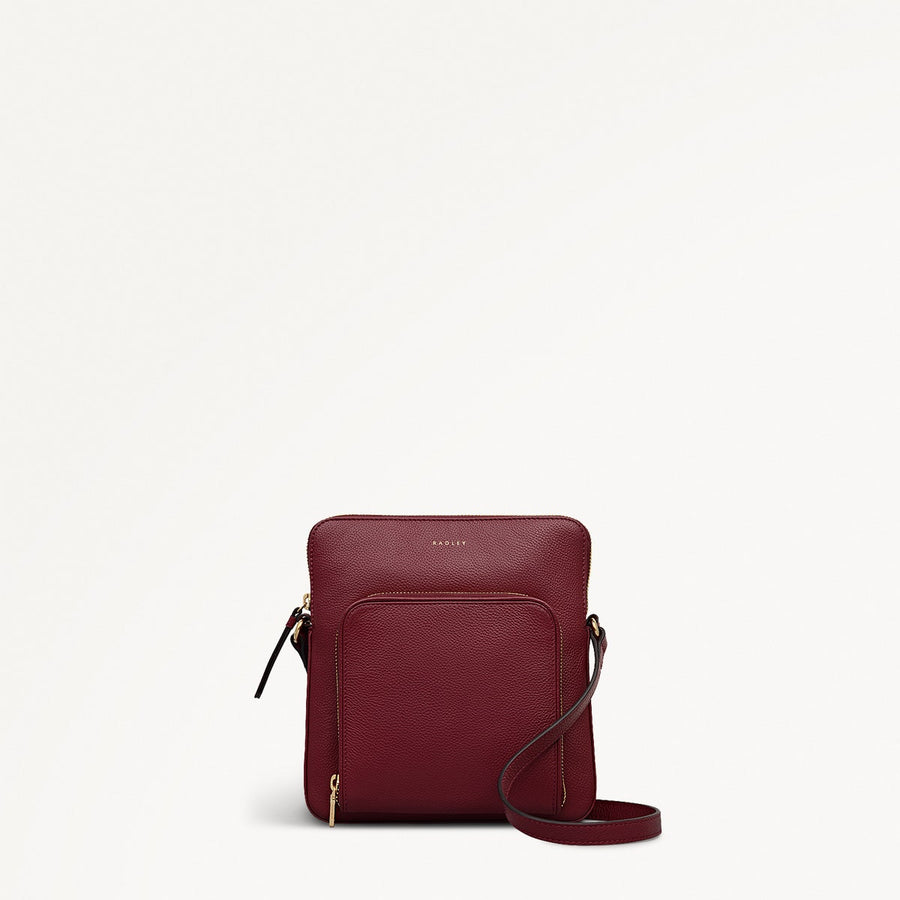 Redford Close Leather Medium Ziptop Cross Body Bag in Merlot - 111901