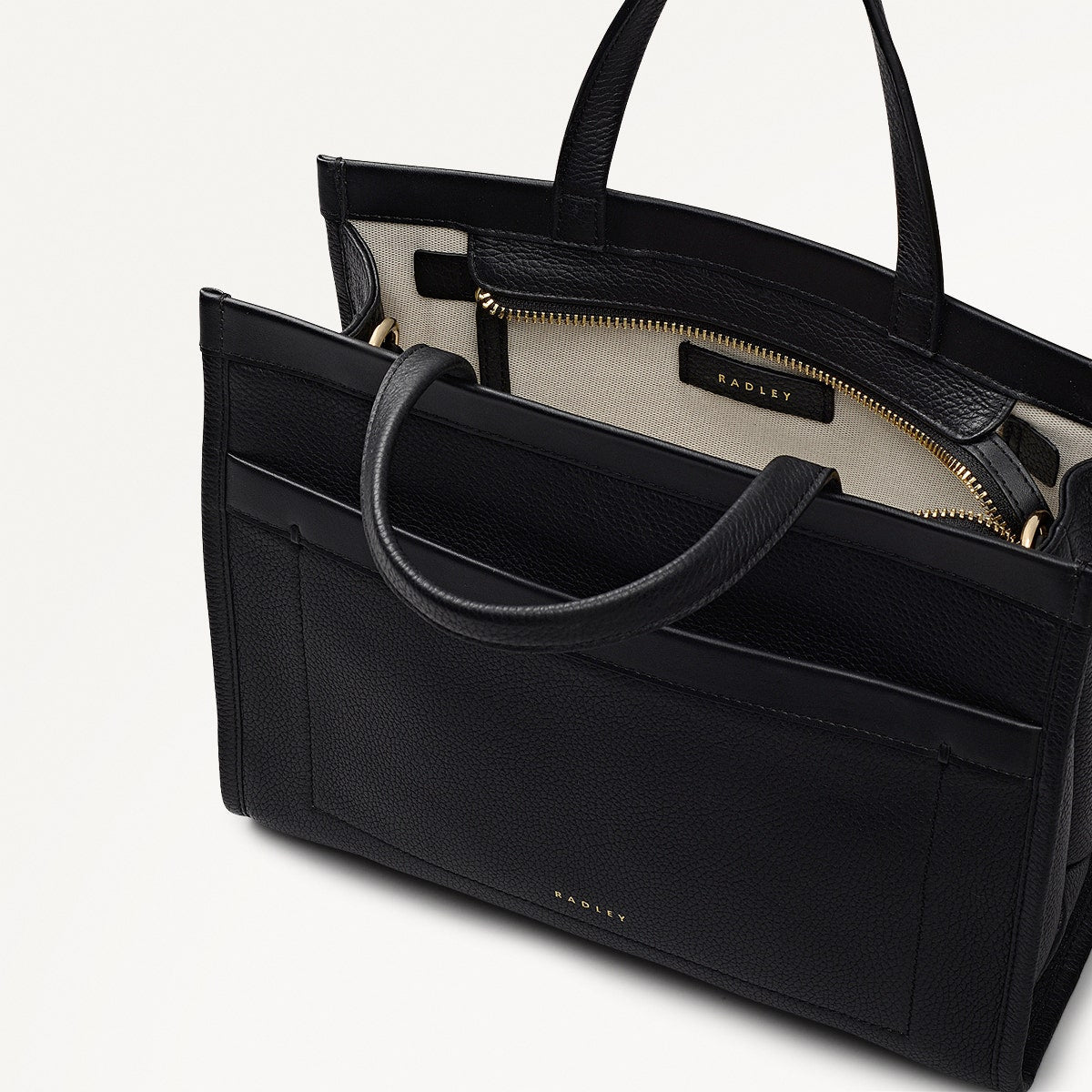 Alba Place Small Ziptop Grab Black - 111905