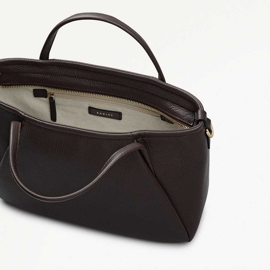 Eastney Street Leather Medium Ziptop Grab Bag in Dark Oak - 111912