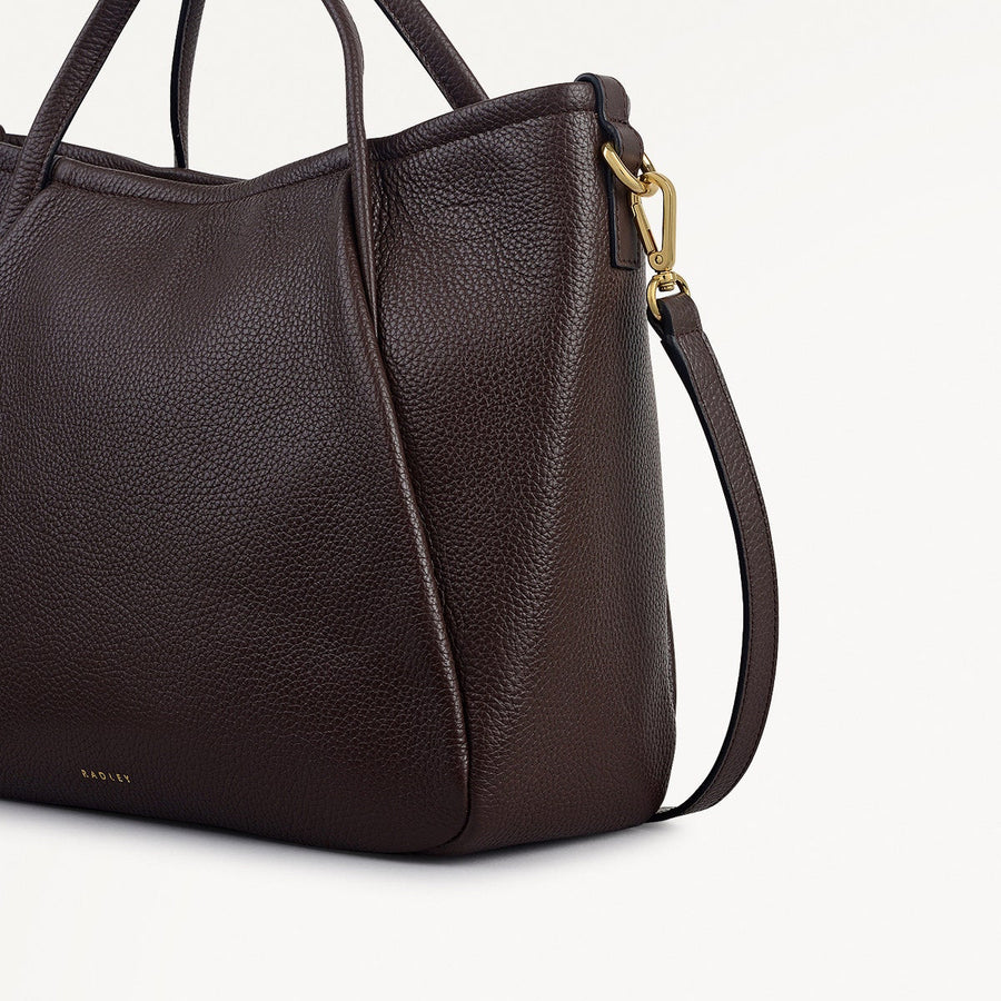 Eastney Street Leather Medium Ziptop Grab Bag in Dark Oak - 111912