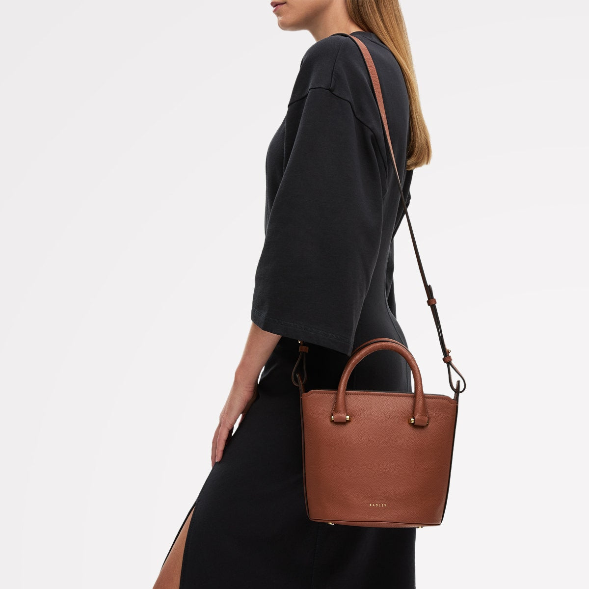 Golbourne Road Small Ziptop Grab Indus Tan - 111915