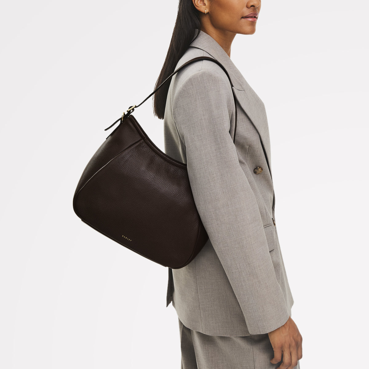 Dark Oak Medium Ziptop Shoulder | Eastney Street AW25 | Radley London
