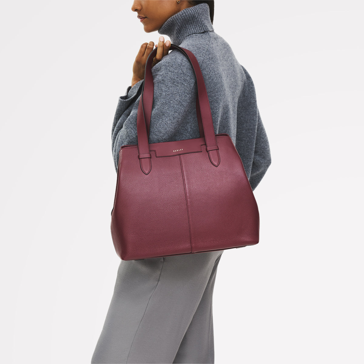 Piccardy Hill 2.0 Leather Medium Ziptop Shoulder Bag in Merlot - 111935